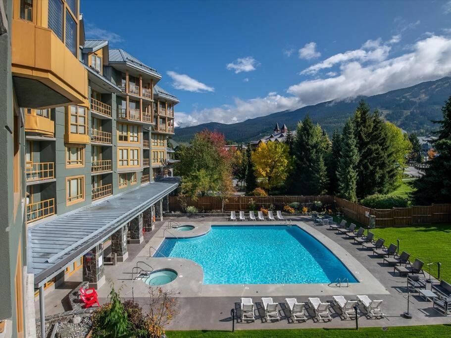 Cascade Lodge Premium Suite, With Pool & Hot Tub Whistler Exterior foto