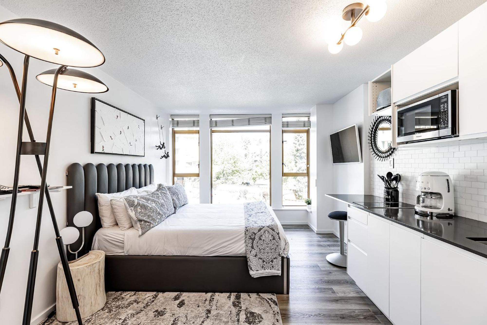 Cascade Lodge Premium Suite, With Pool & Hot Tub Whistler Exterior foto